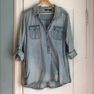 Eddie Bauer - denim long sleeve blouse w/pockets